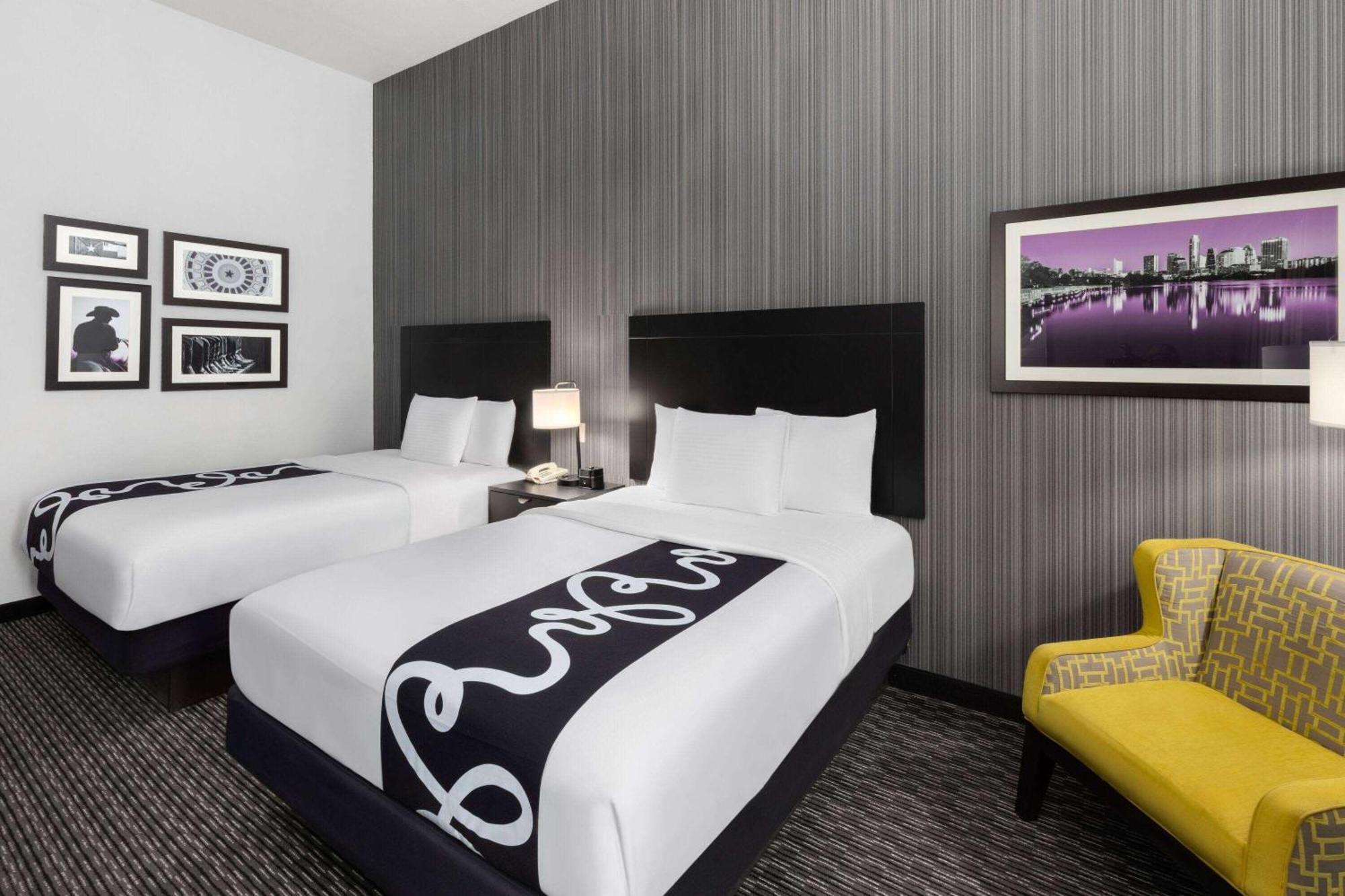La Quinta By Wyndham Austin - Cedar Park Hotel Ngoại thất bức ảnh