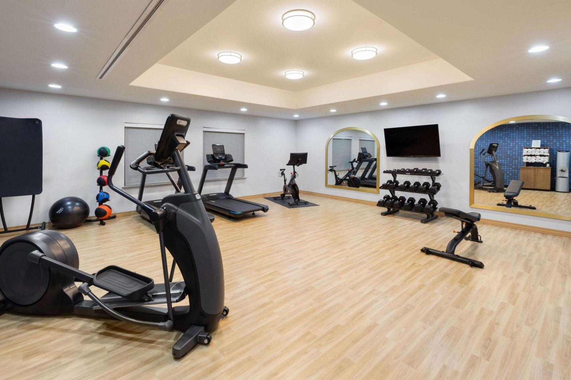 La Quinta By Wyndham Austin - Cedar Park Hotel Ngoại thất bức ảnh